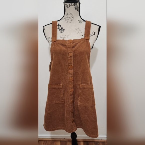 Chelsea & Violet Dresses & Skirts - Chelsea & Violet Brown Corduroy Button-Down Dress. Size Medium. Overall Style
